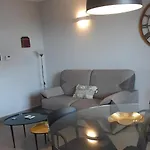 Ze-vi *